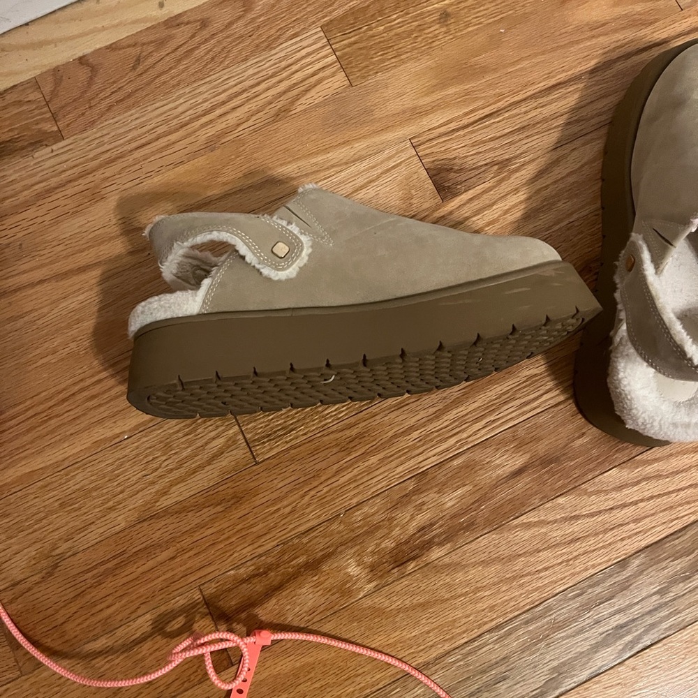 Wild Fable Beige Slip-On Shoes with Fur Lining-worn once